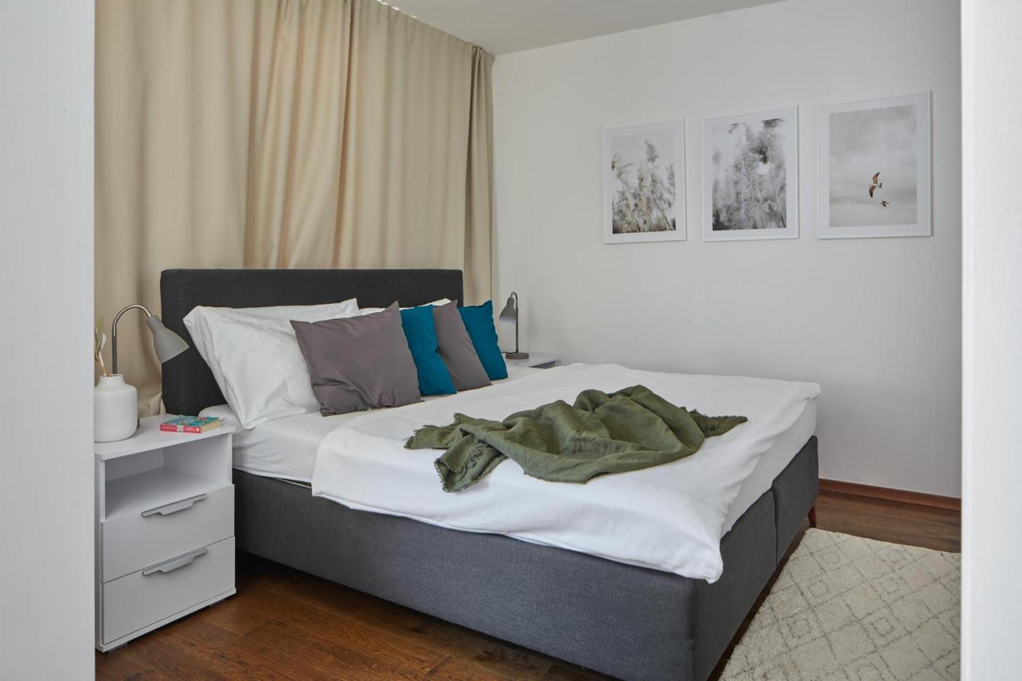 Deluxe Condo near Wenceslas Square by Prague Days Exterior foto